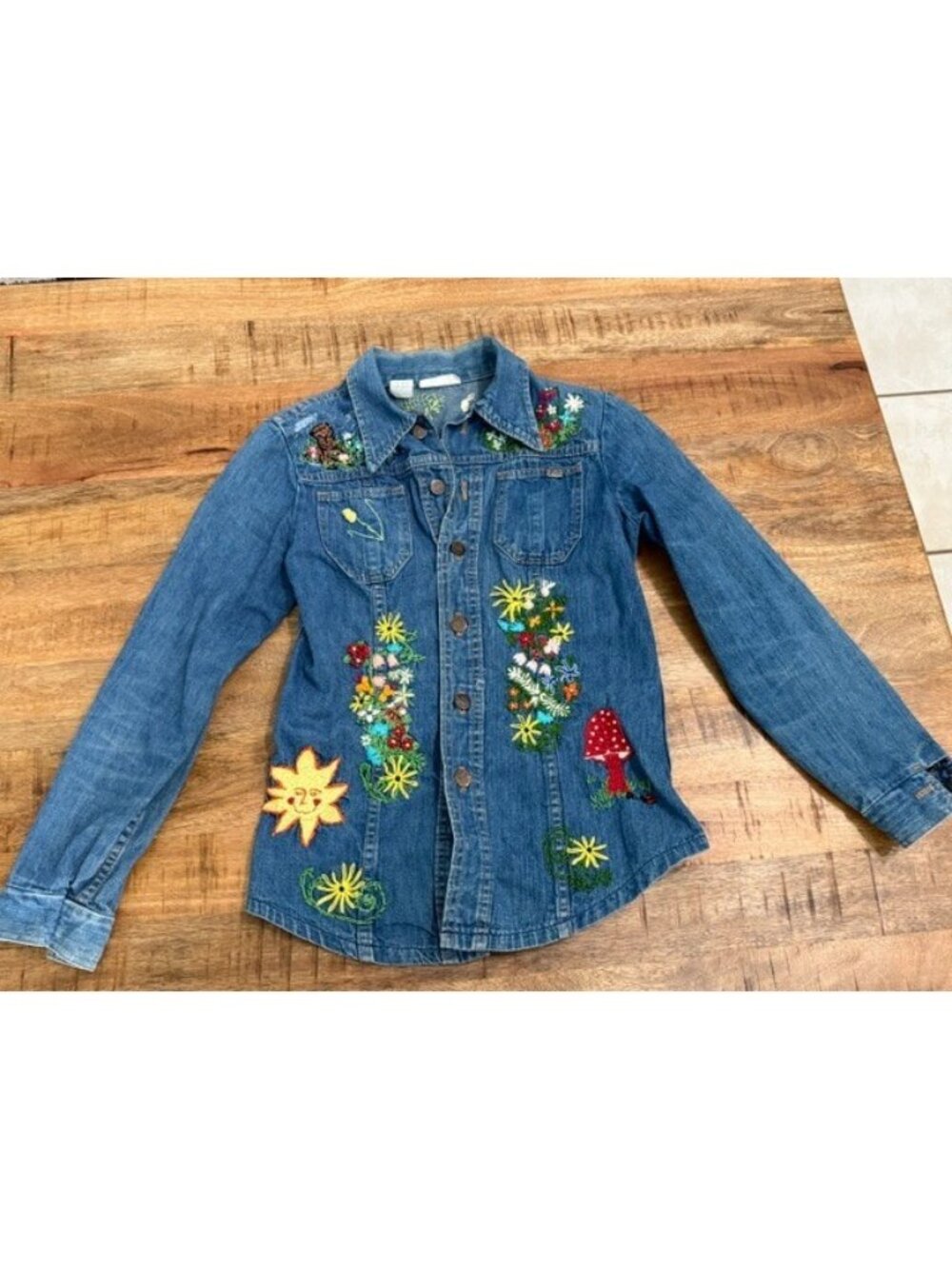 OOAK Hand Embroidered Denim Jacket Womens Medium Nature Woodland owl Peacock - Picture 9 of 16
